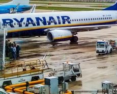 Primera ofertas de empleo disponibles para el hangar de Ryanair en Sevilla