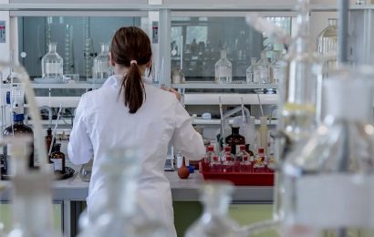 La Universidad de Sevilla selecciona a 9 Técnicos de apoyo e investigación