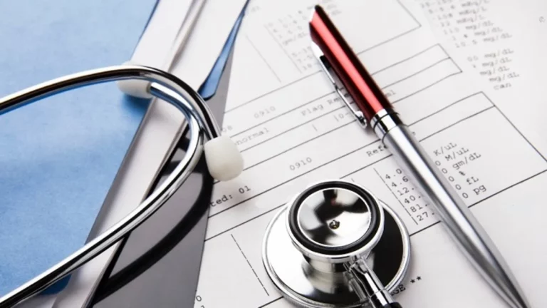 plazas enfermeros facultativos