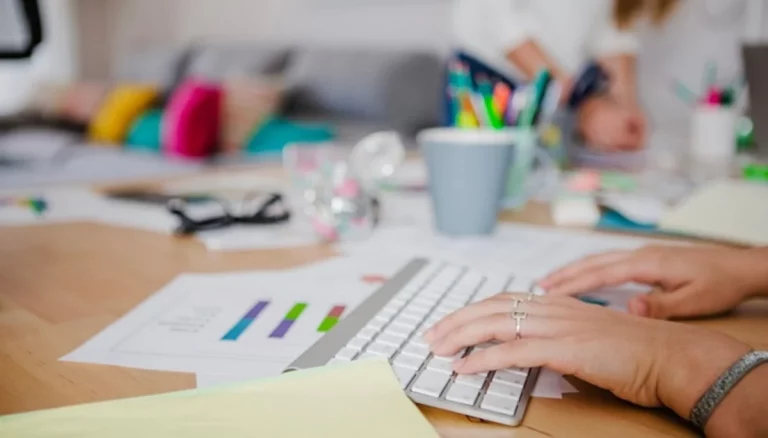 Málaga empleo Administrativos