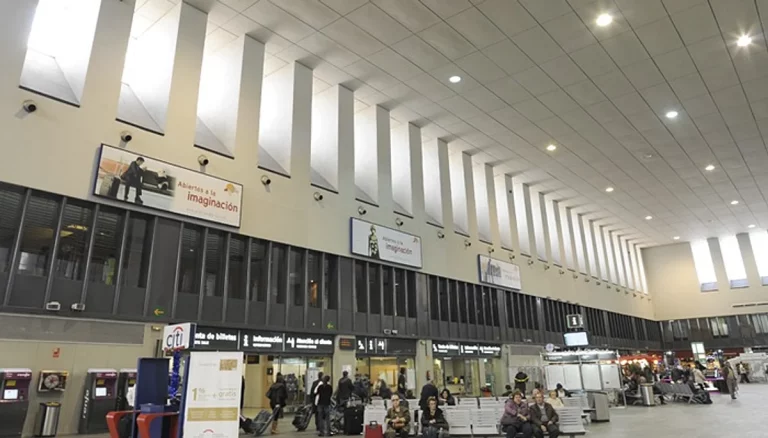 adif auxiliares Sevilla